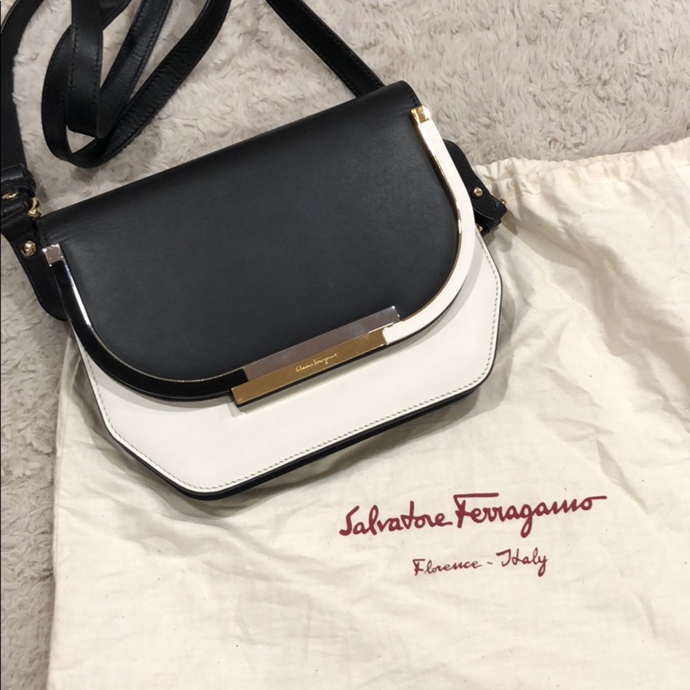 NWOT Salvatore Ferragamo Crossbody Purse B/W
